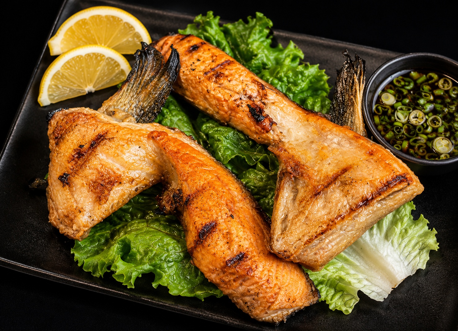 Salmon Collar